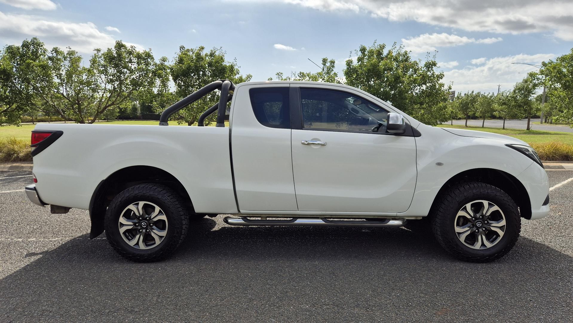 Mazda Bt-50 image 3