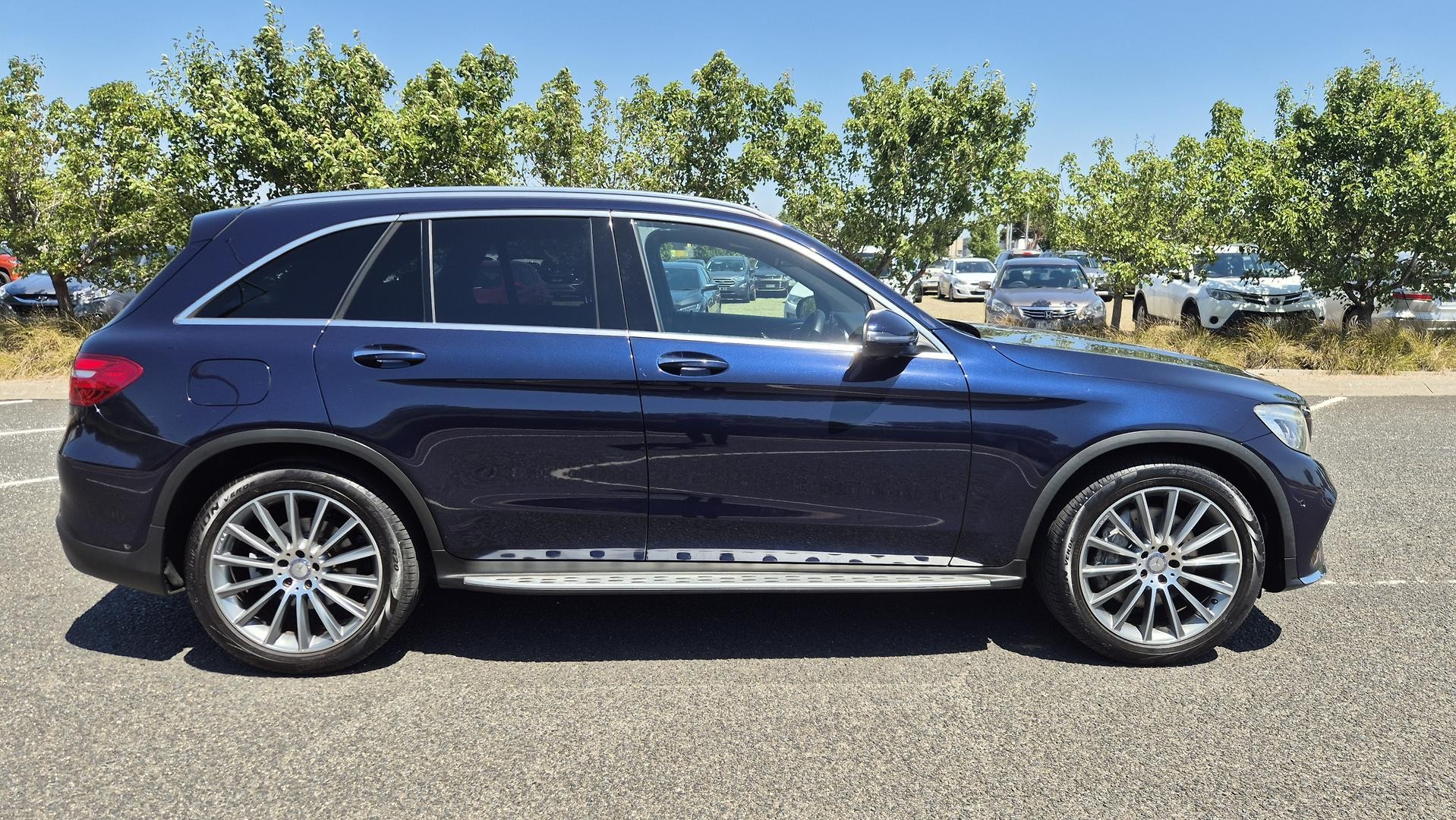 Mercedes Benz Glc-class image 3