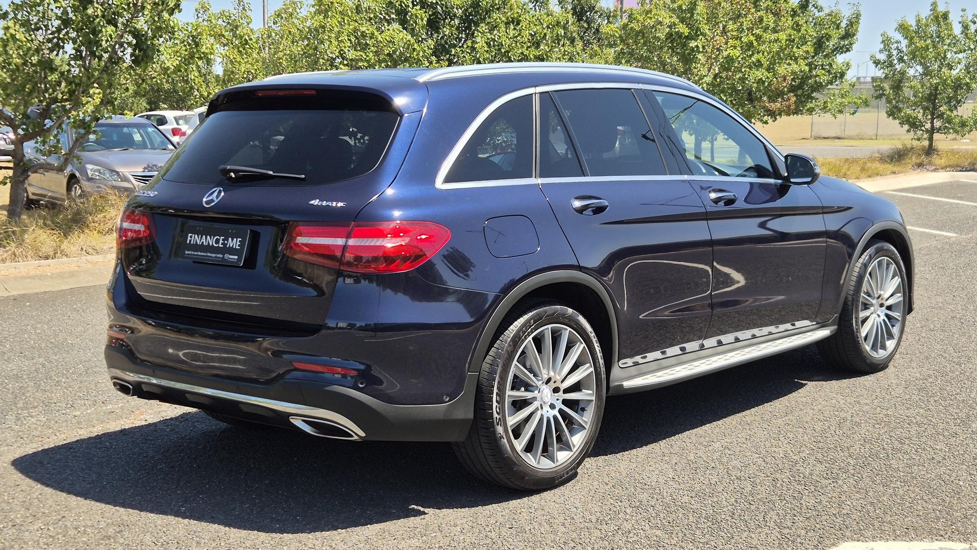 Mercedes Benz Glc-class image 4