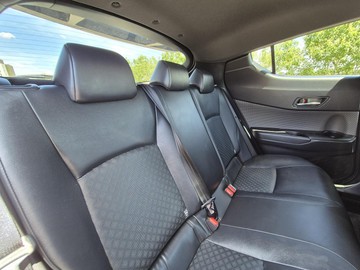 https://dvg-vehicle-assets.s3.amazonaws.com/W012574/2jt2r520j1dpybggunyoudn3.jpg