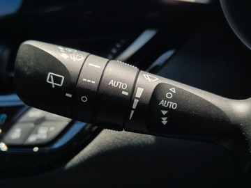 https://dvg-vehicle-assets.s3.amazonaws.com/W012574/bbx64umltneybj2eiar7c7pfd.jpg