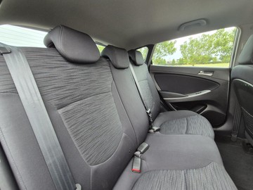 https://dvg-vehicle-assets.s3.amazonaws.com/W012583/9hnhqwtxv15x0pz3a8f8dboks.jpg