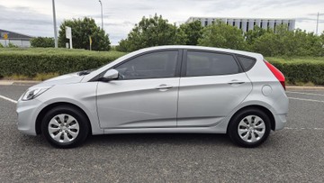 https://dvg-vehicle-assets.s3.amazonaws.com/W012583/bwq53jjcttcuz5tq9czryz251.jpg