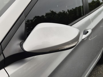 https://dvg-vehicle-assets.s3.amazonaws.com/W012583/c1uxrnpqihei7buc54go3eers.jpg