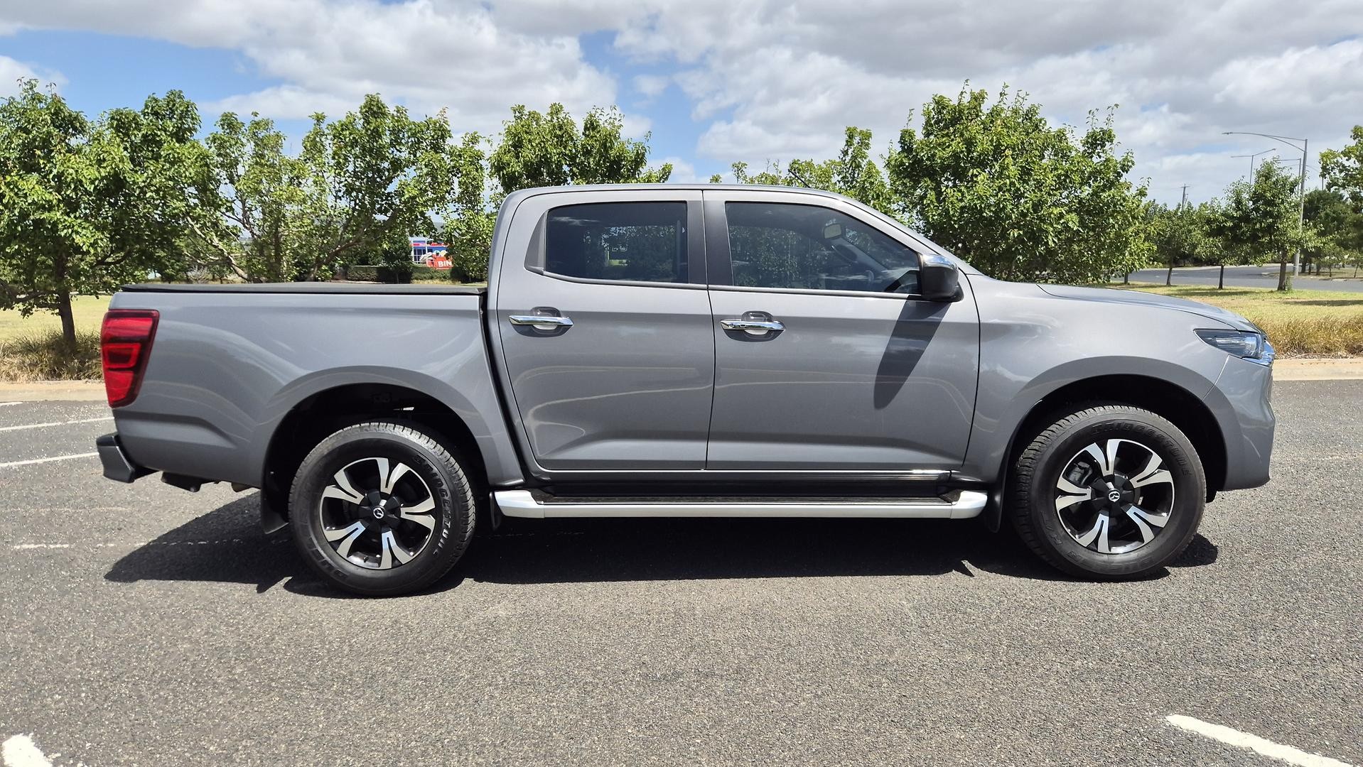 Mazda Bt-50 image 3