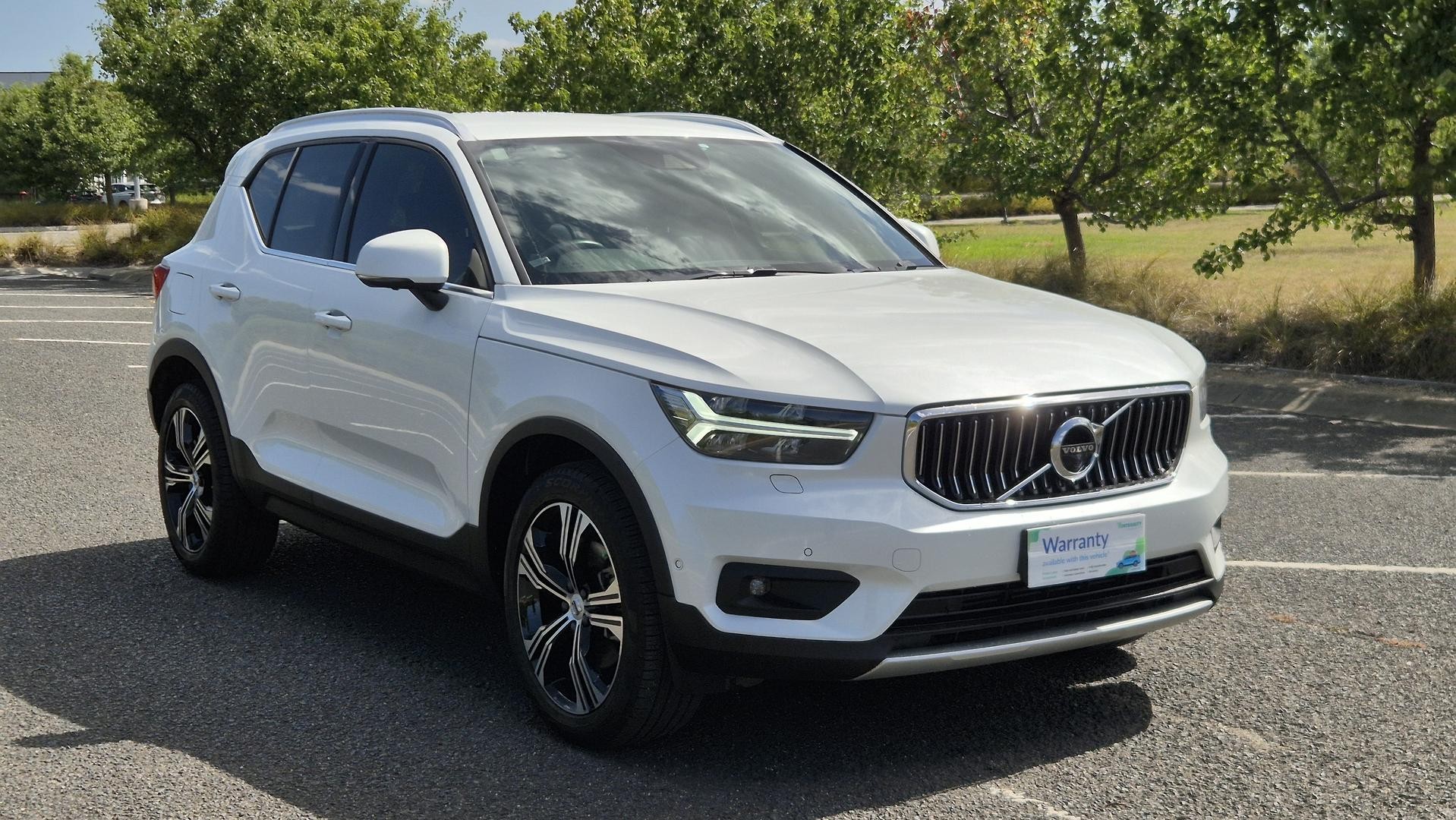 Volvo Xc40 image 2