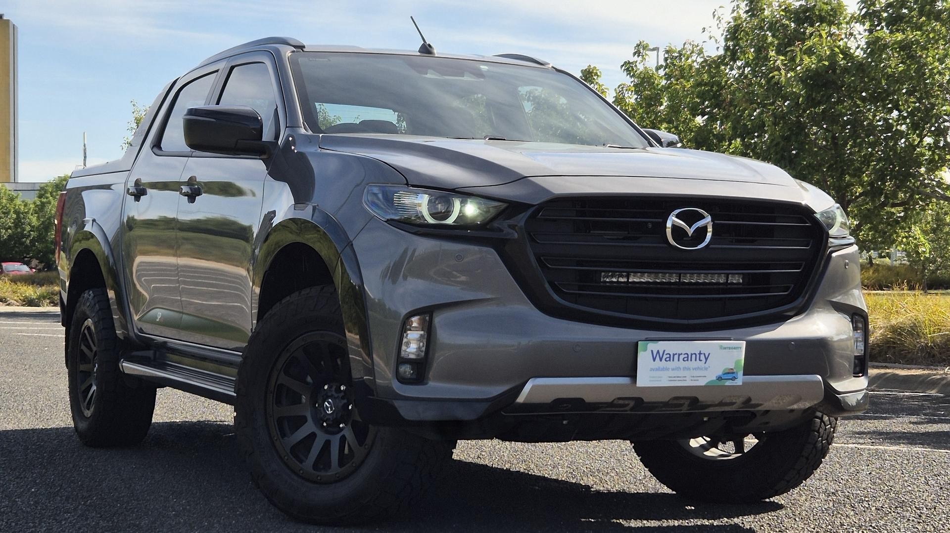 Mazda Bt-50 image 1