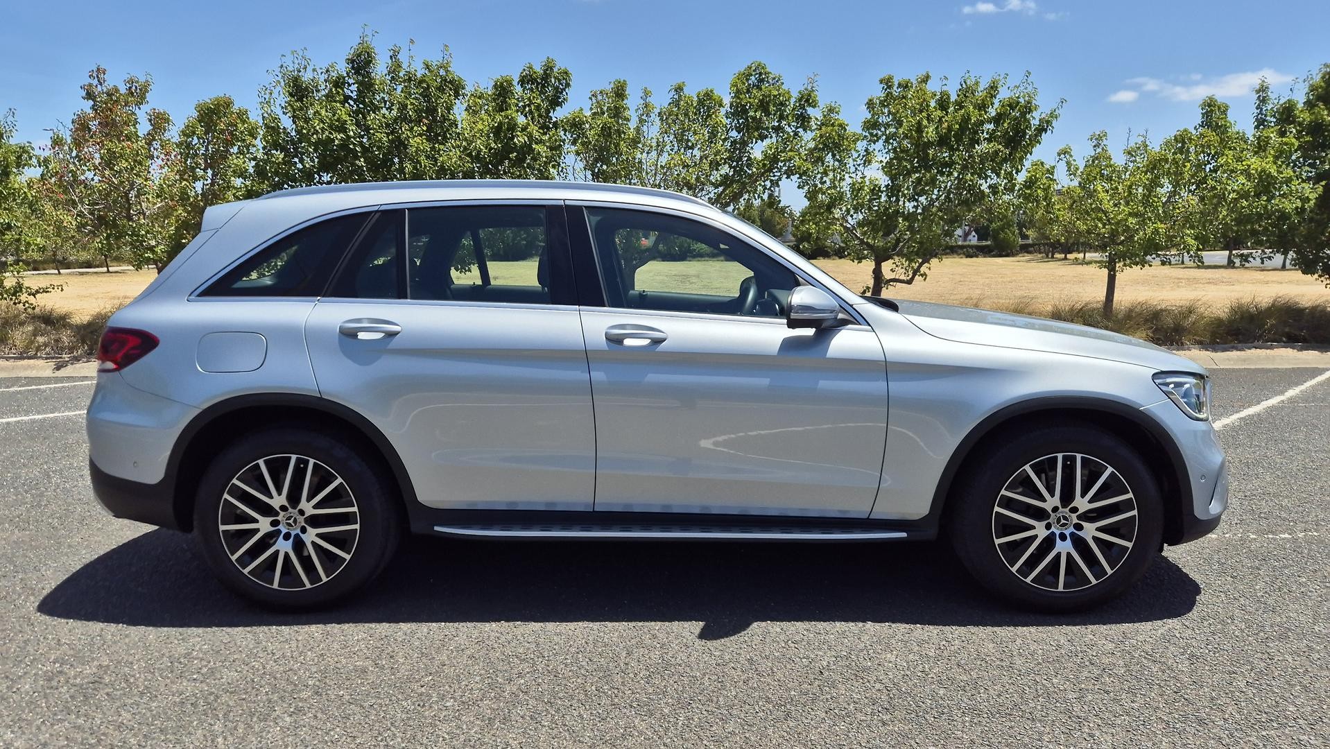 Mercedes Benz Glc-class image 3