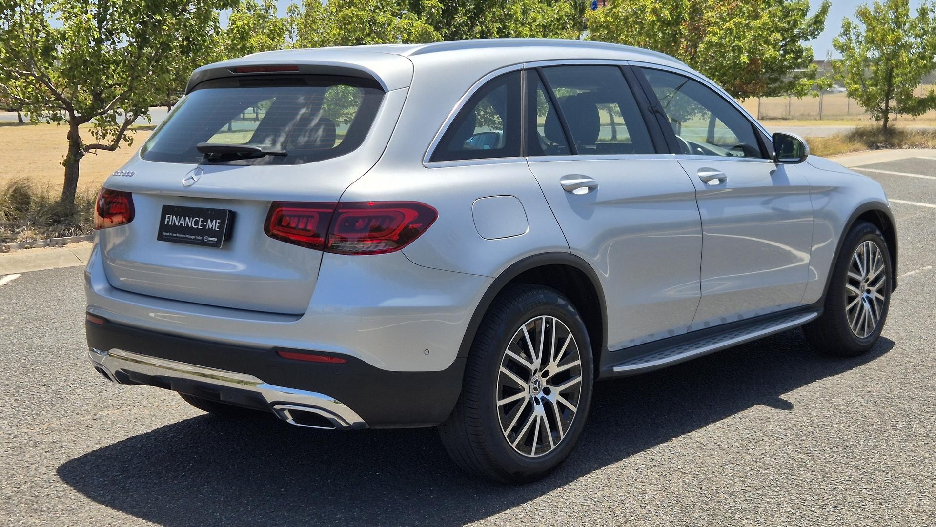 Mercedes Benz Glc-class image 4