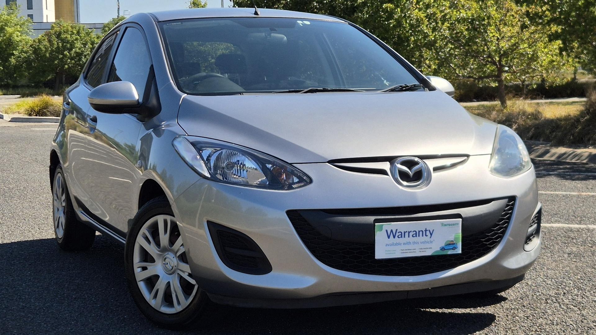 Mazda 2 image 1