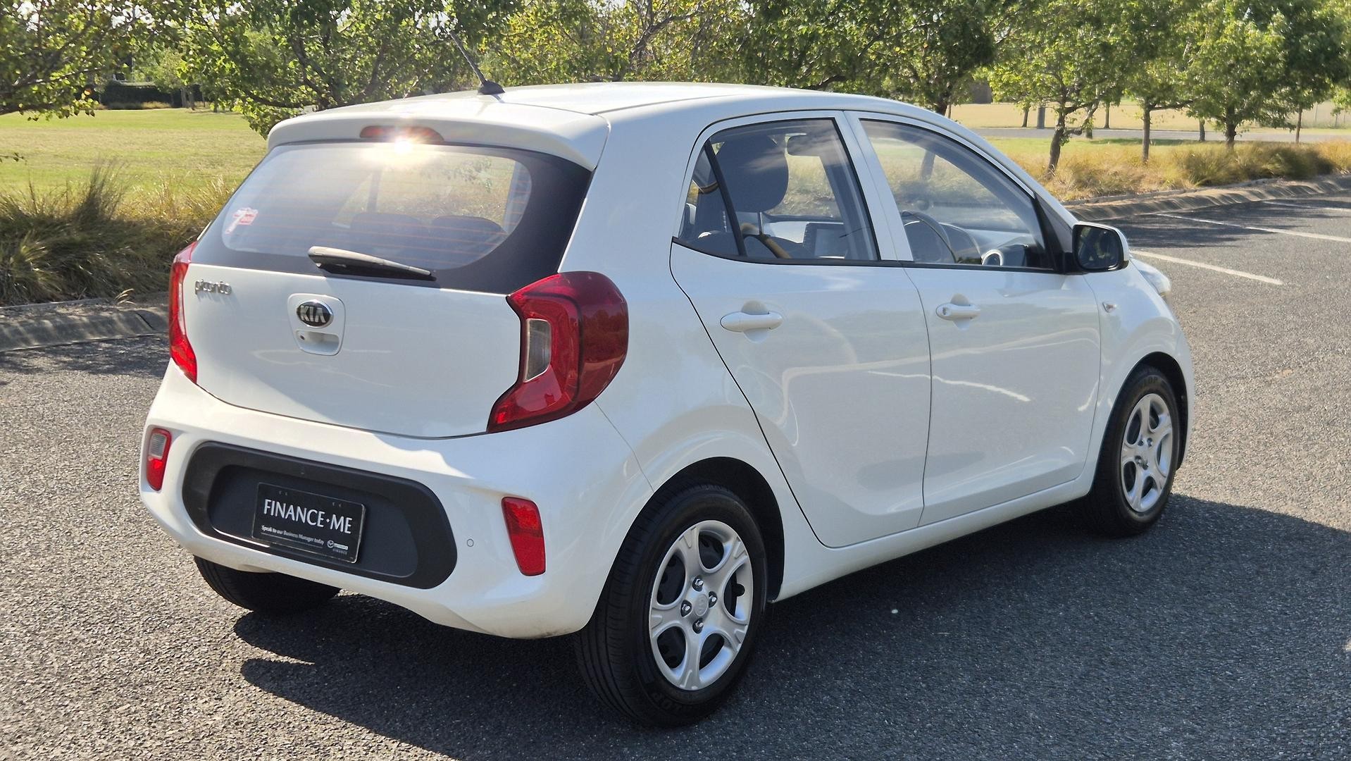 Kia Picanto image 4