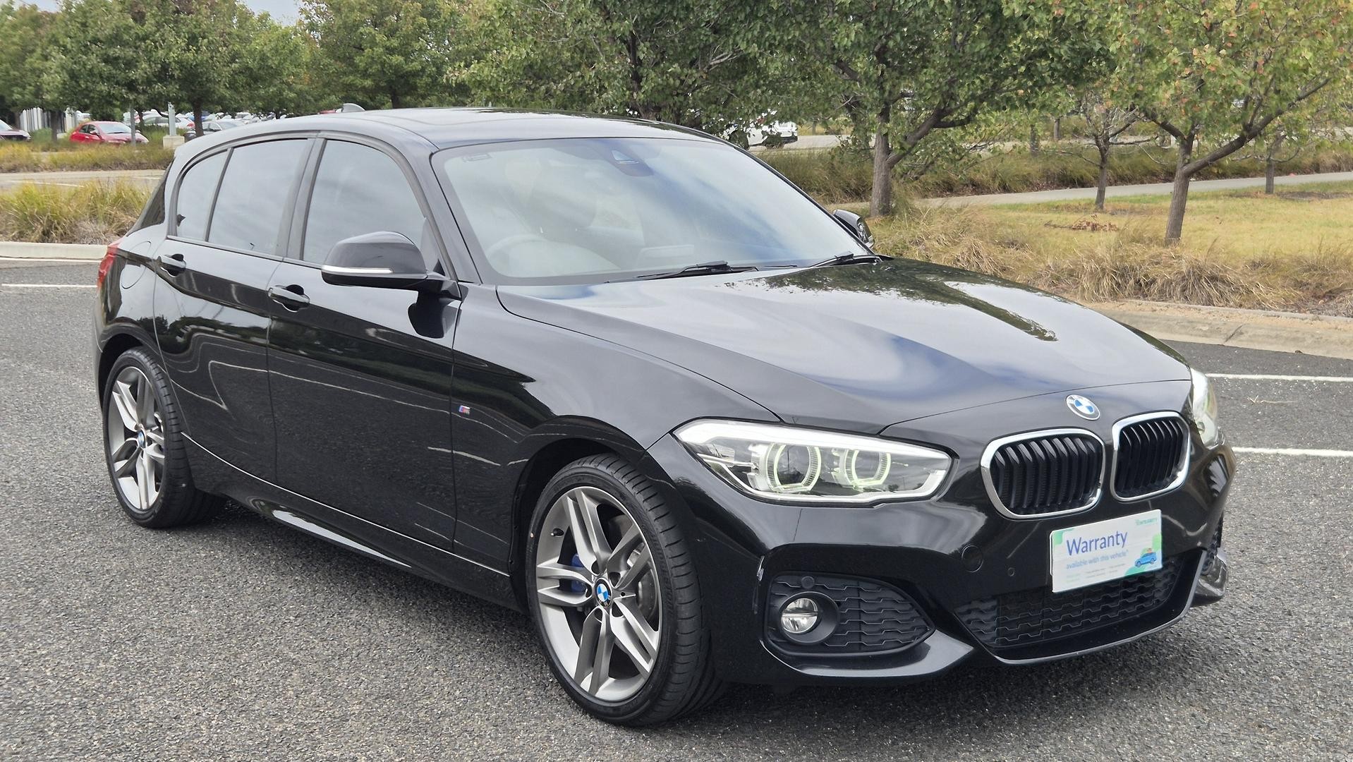 BMW 1 Series image 2