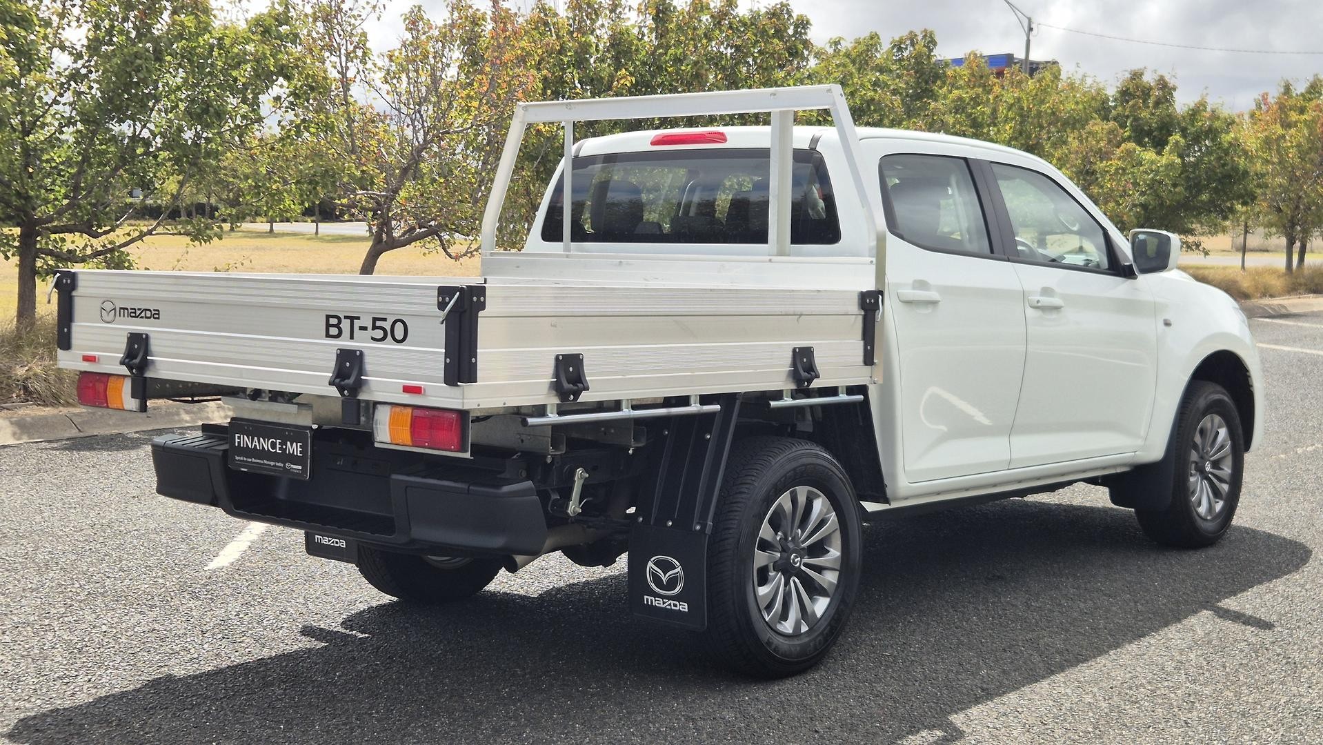 Mazda Bt-50 image 4