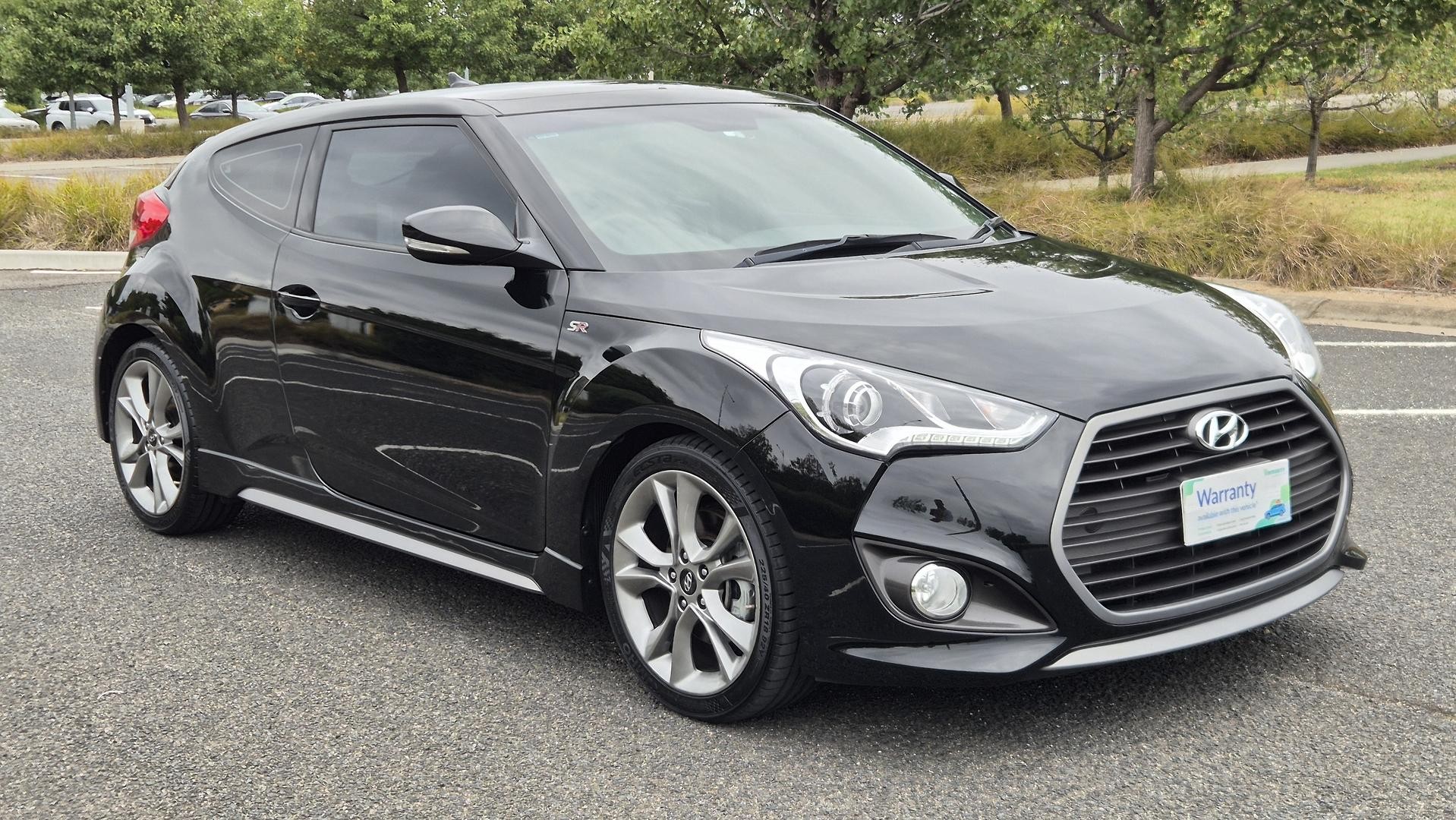 Hyundai Veloster image 2