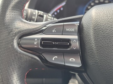 https://dvg-vehicle-assets.s3.amazonaws.com/W012833/73smvmp75yldllhmev3rkrwu.jpg