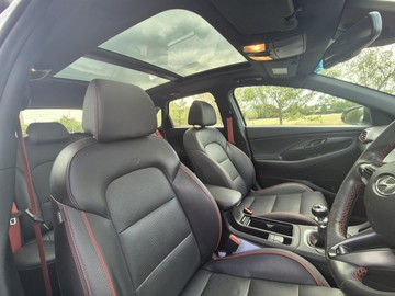 https://dvg-vehicle-assets.s3.amazonaws.com/W012833/cwyhzsolr92pxpl831xv1oos3.jpg