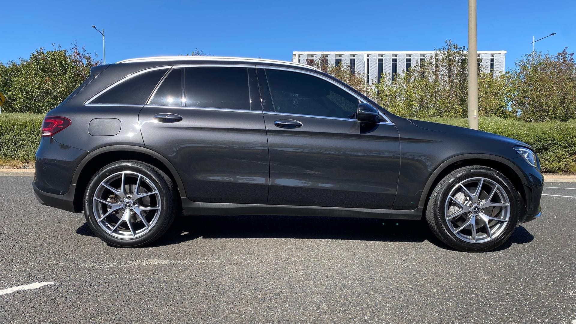 Mercedes Benz Glc-class image 3