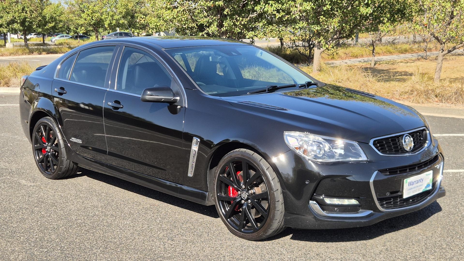 Holden Commodore image 2