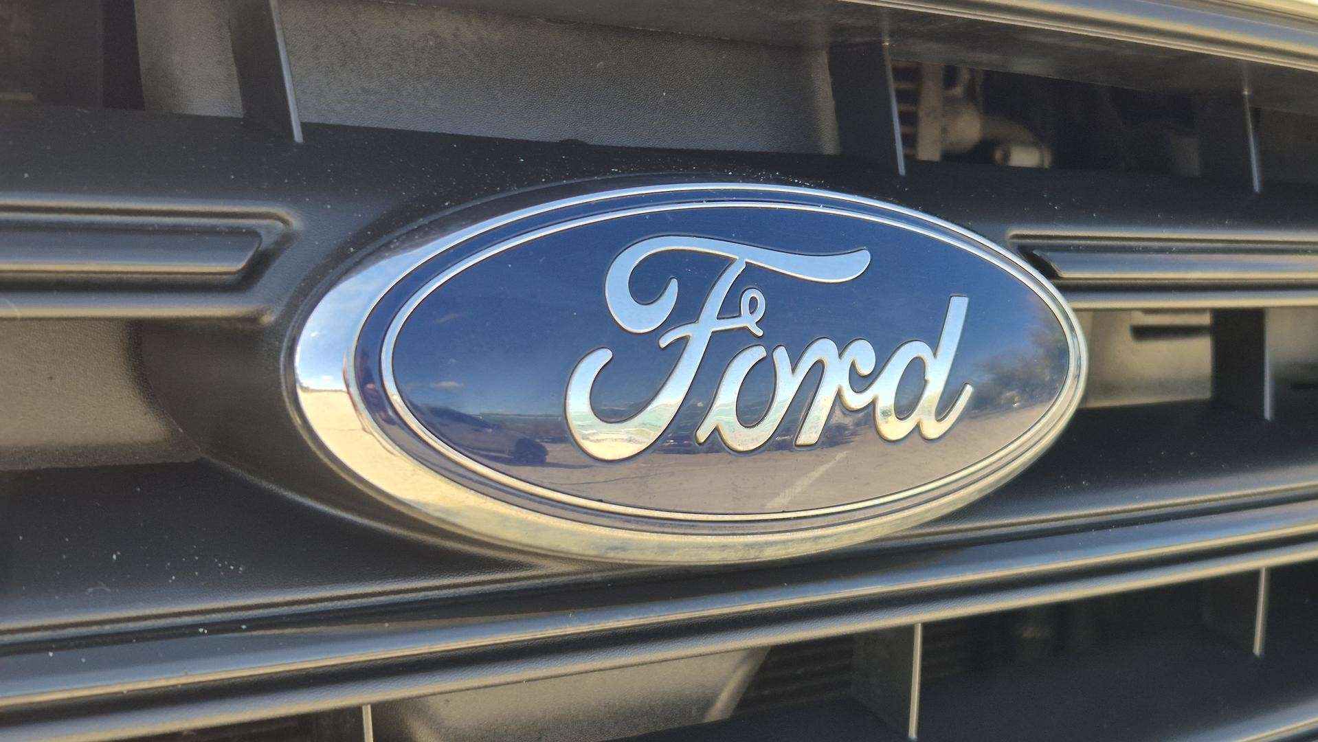 Ford Transit Custom image 2