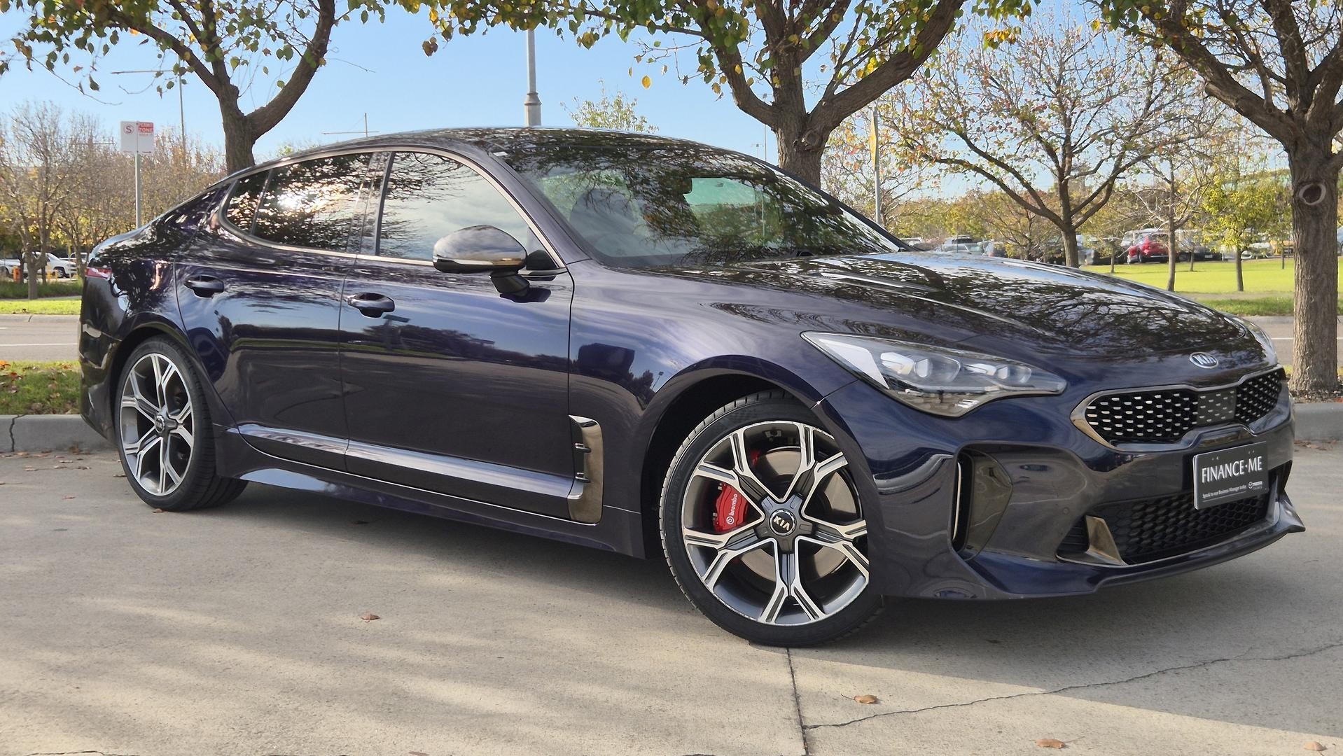 Kia Stinger image 1