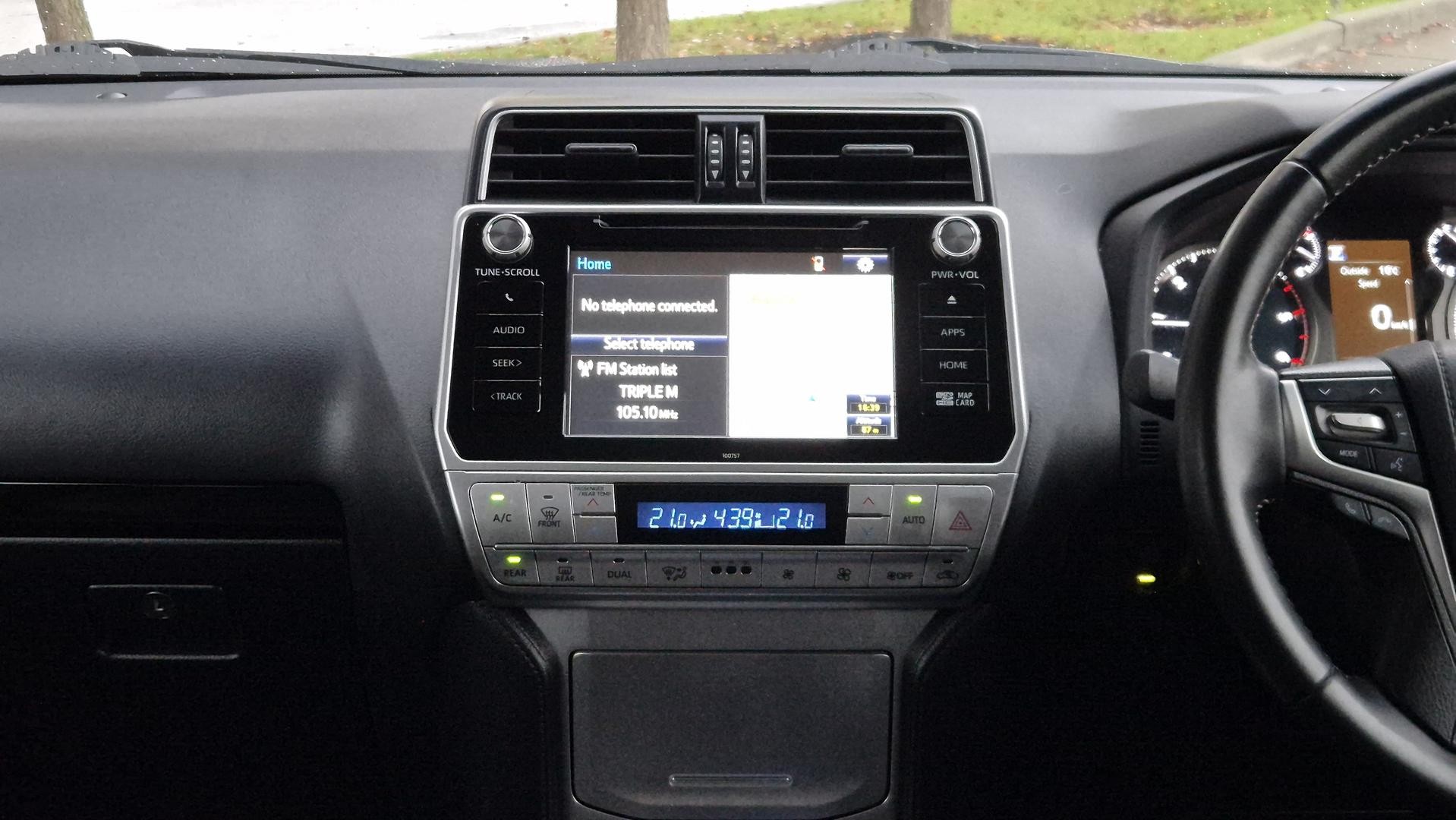Toyota Landcruiser Prado image 3