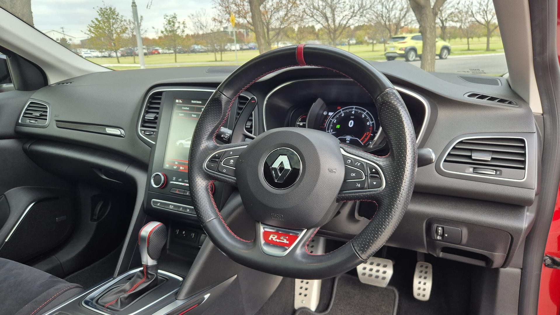 Renault Megane image 2