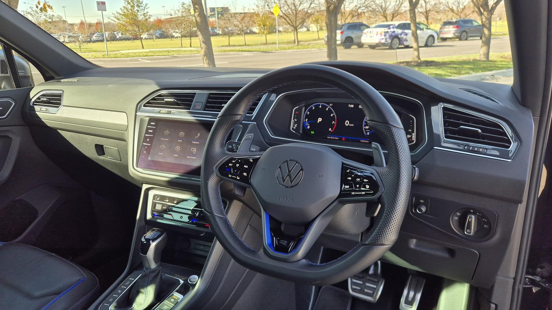 Volkswagen Tiguan image 2
