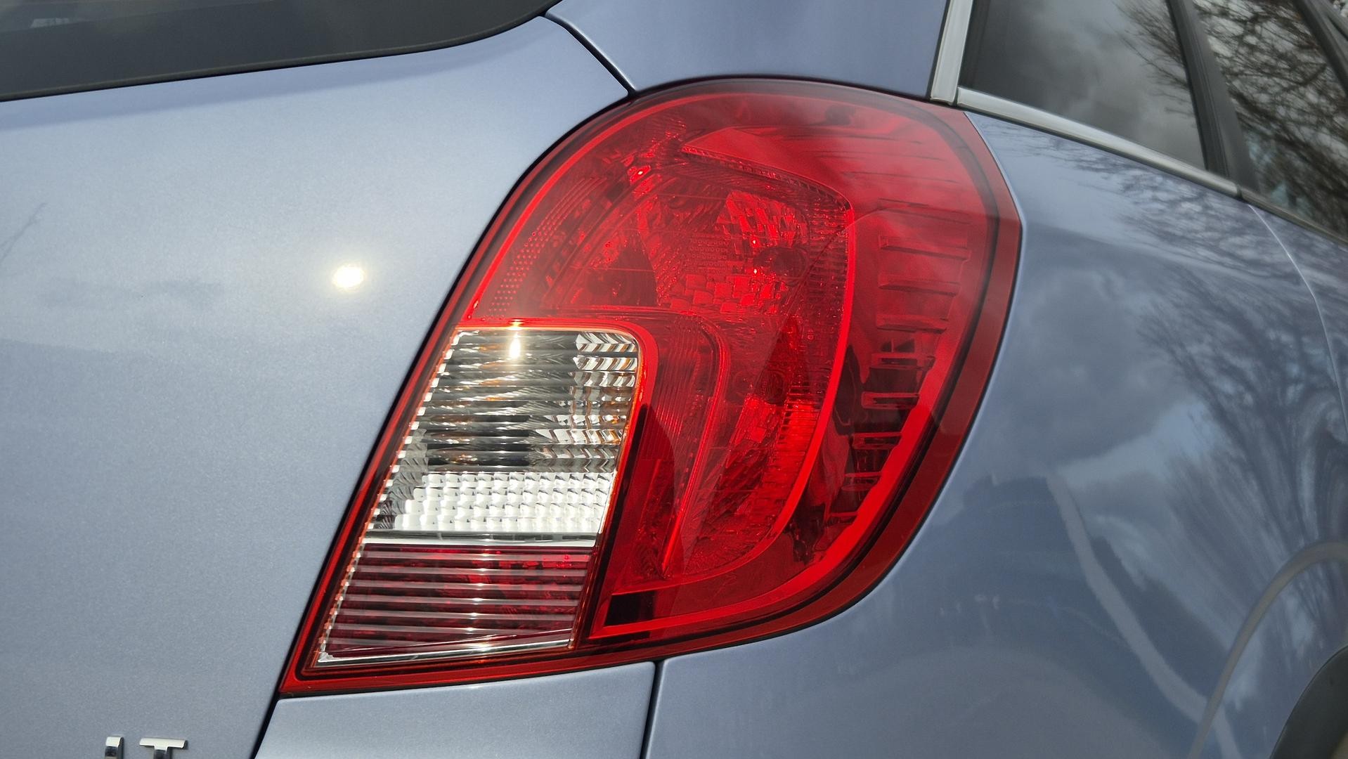 Holden Captiva image 4