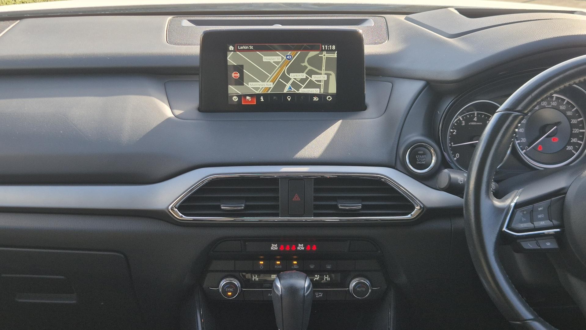 Mazda Cx-9 image 3