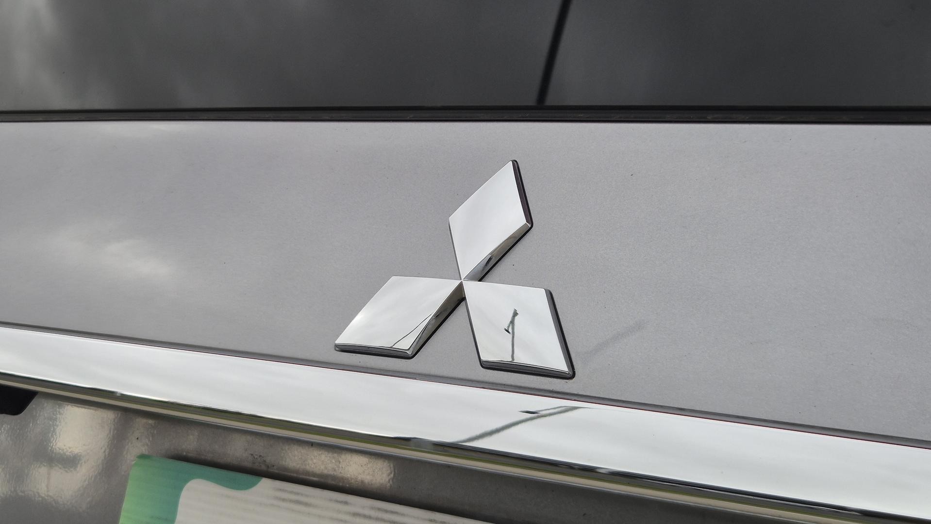 Mitsubishi Eclipse Cross image 4