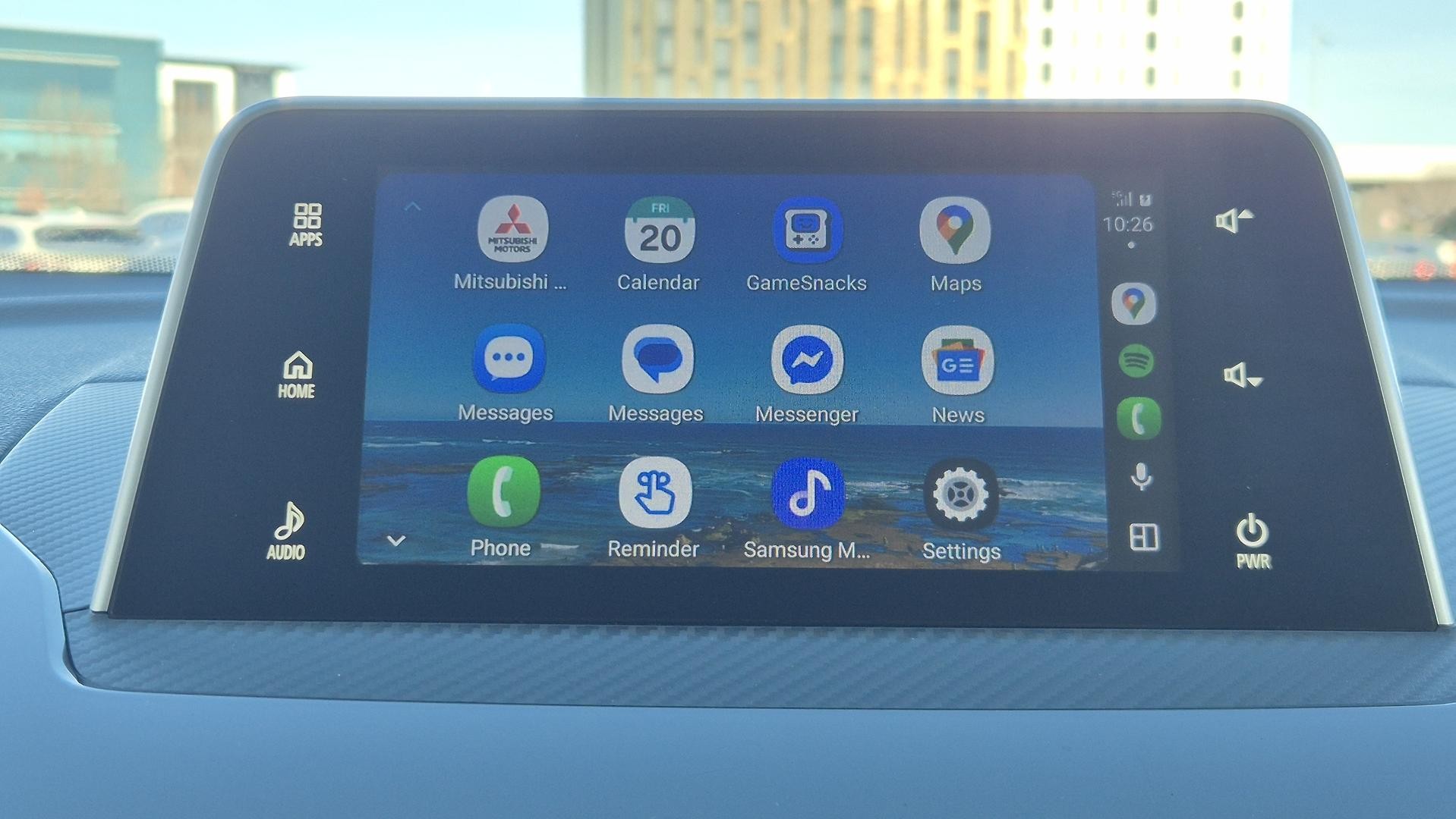 Mitsubishi Eclipse Cross image 2