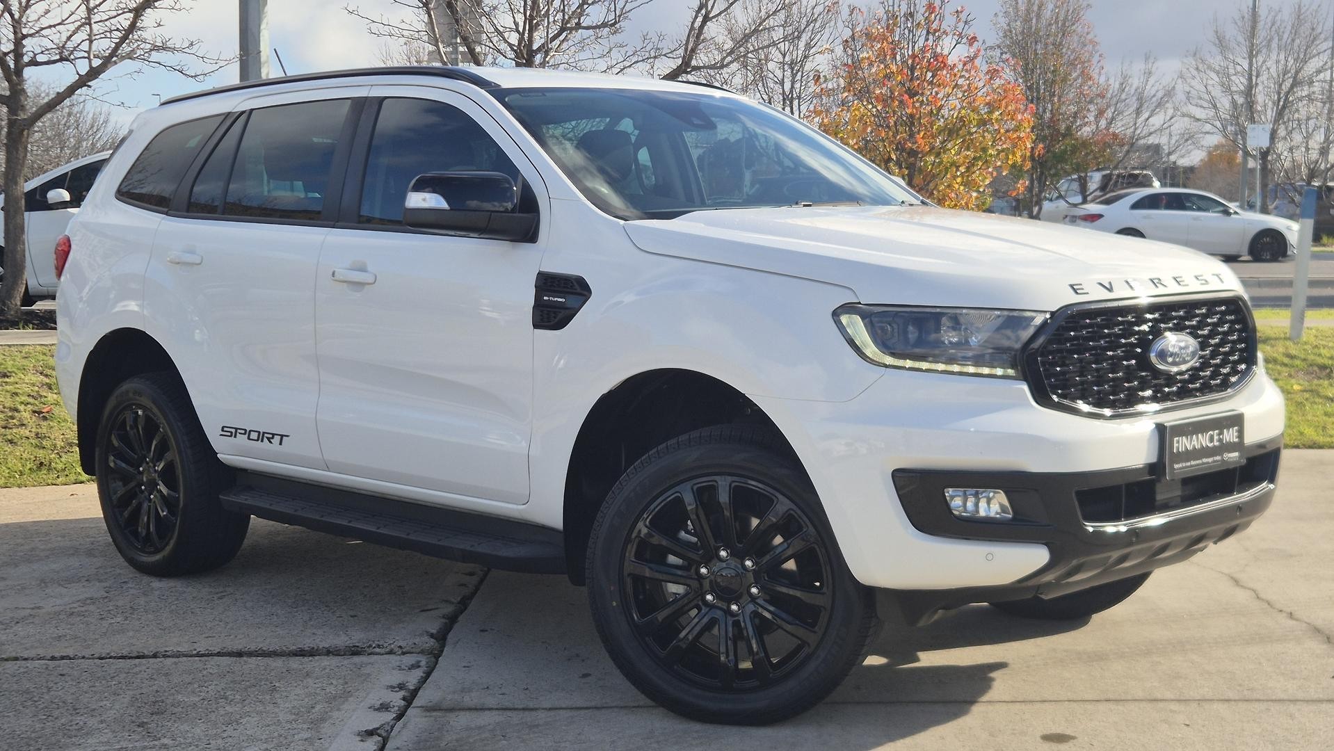 Ford Everest image 1