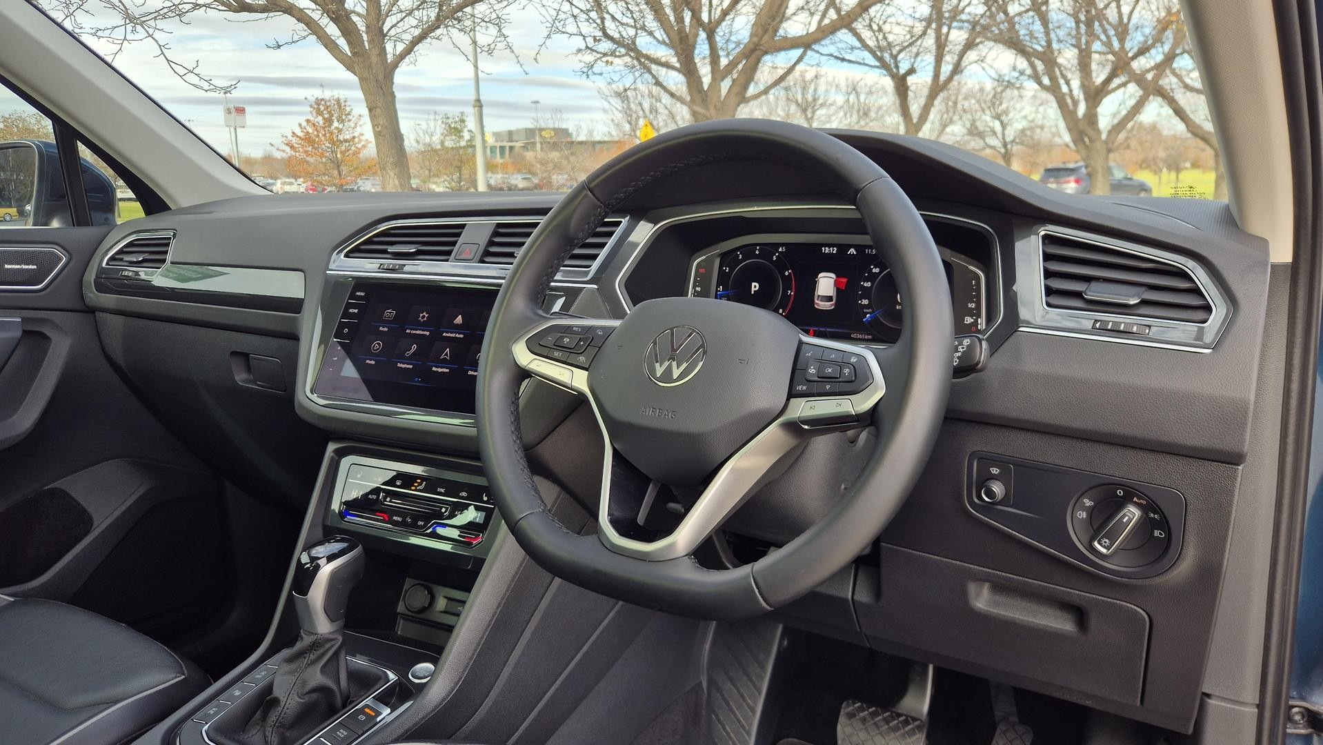 Volkswagen Tiguan image 2