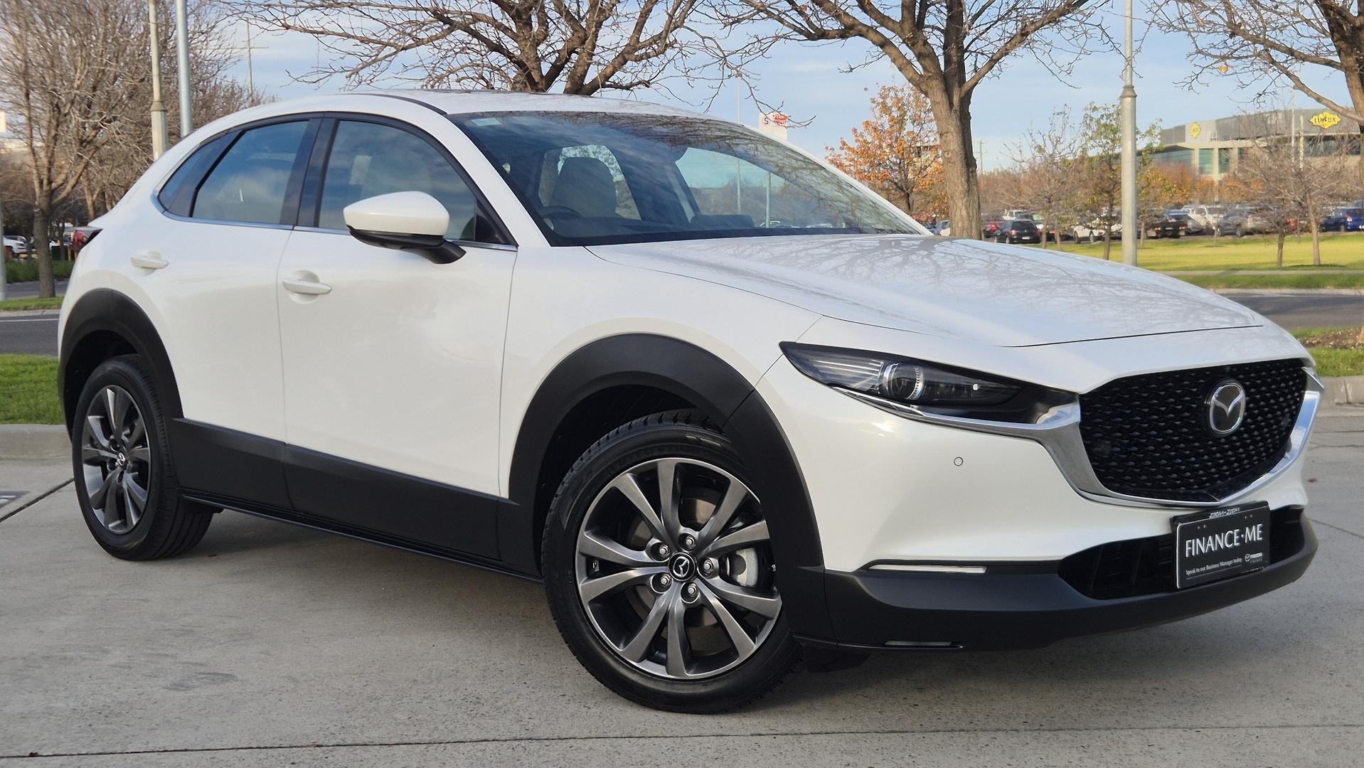 Mazda Cx-30 image 1