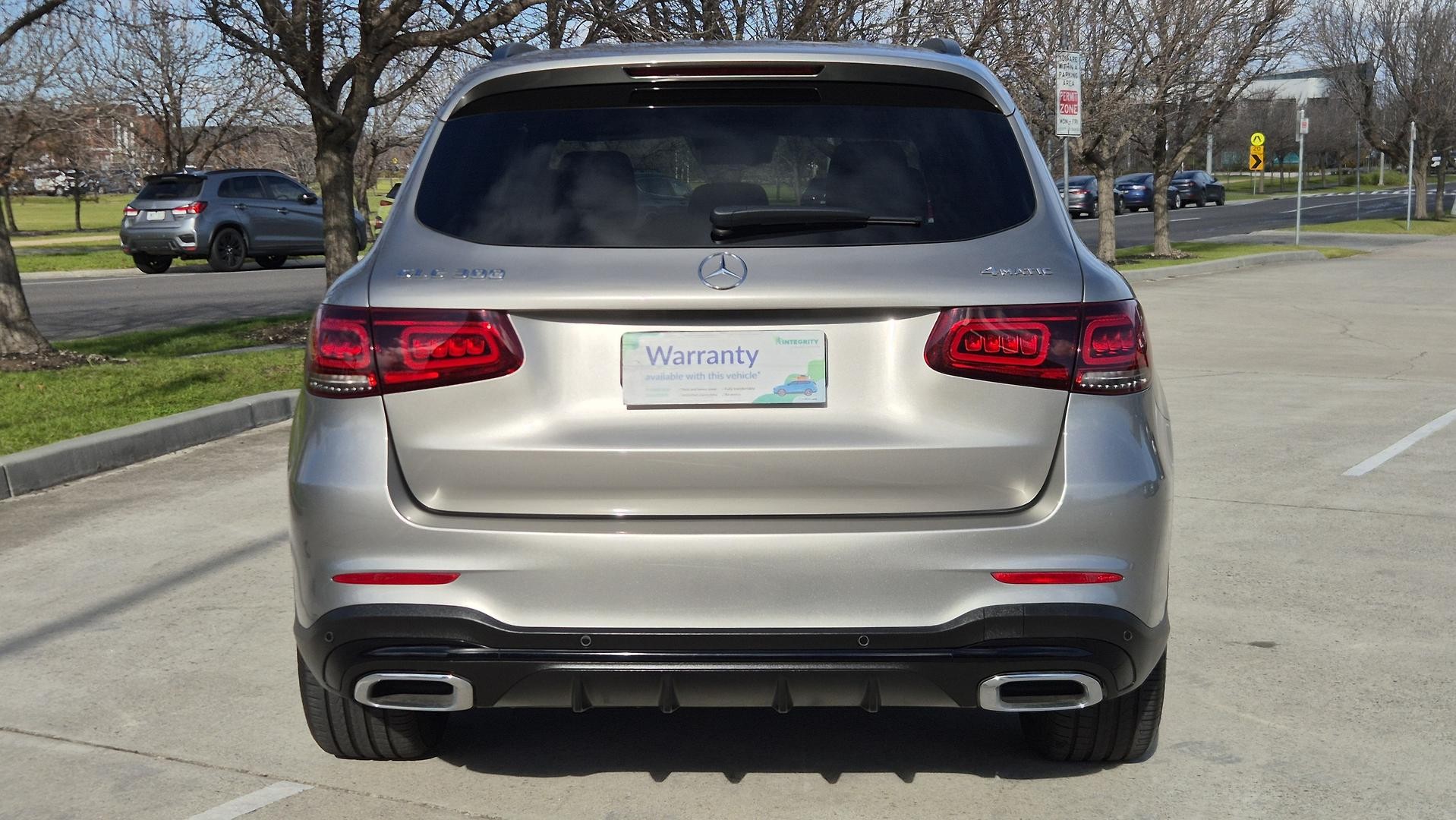 Mercedes Benz Glc-class image 3