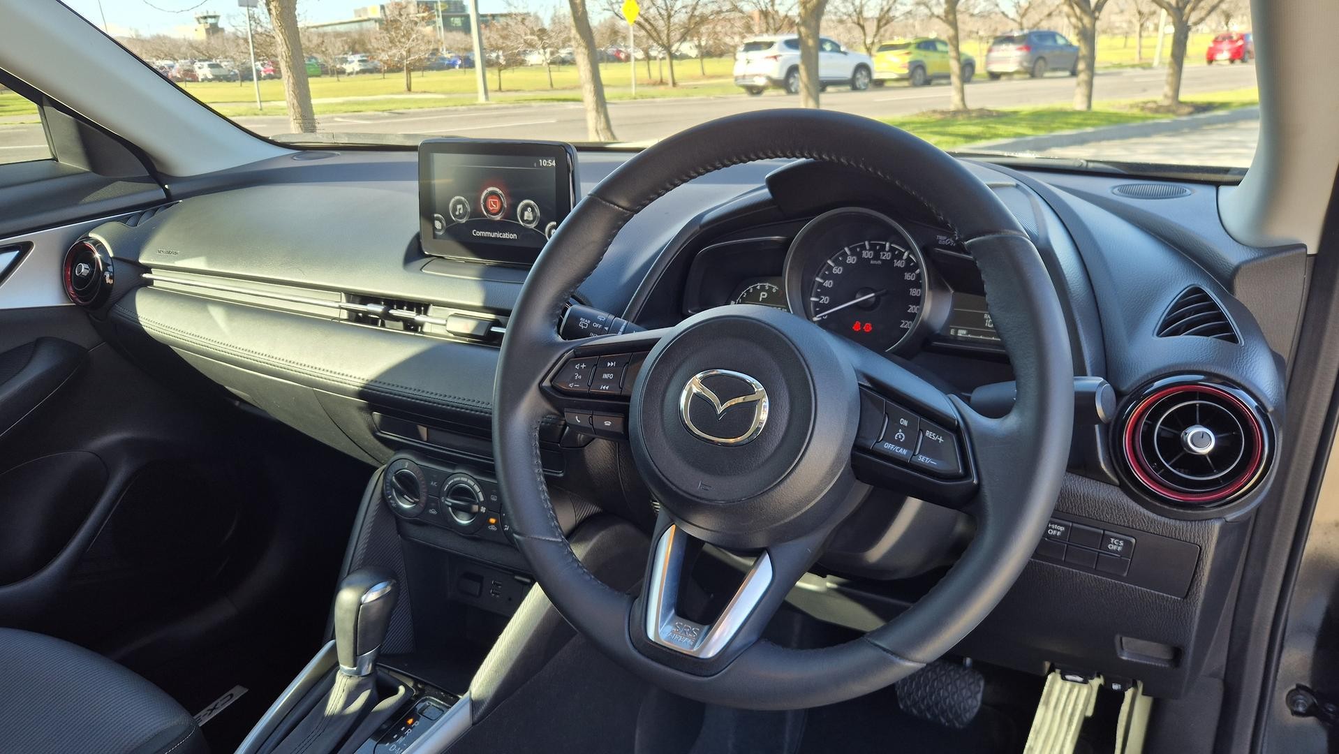 Mazda Cx-3 image 2