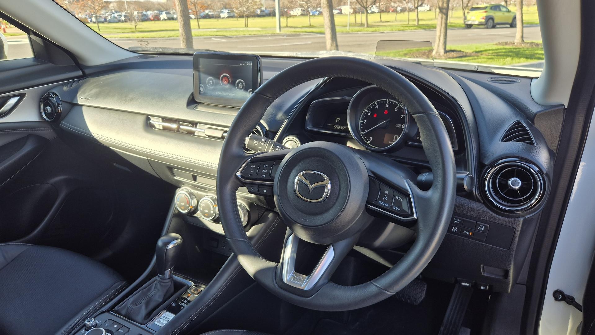 Mazda Cx-3 image 2