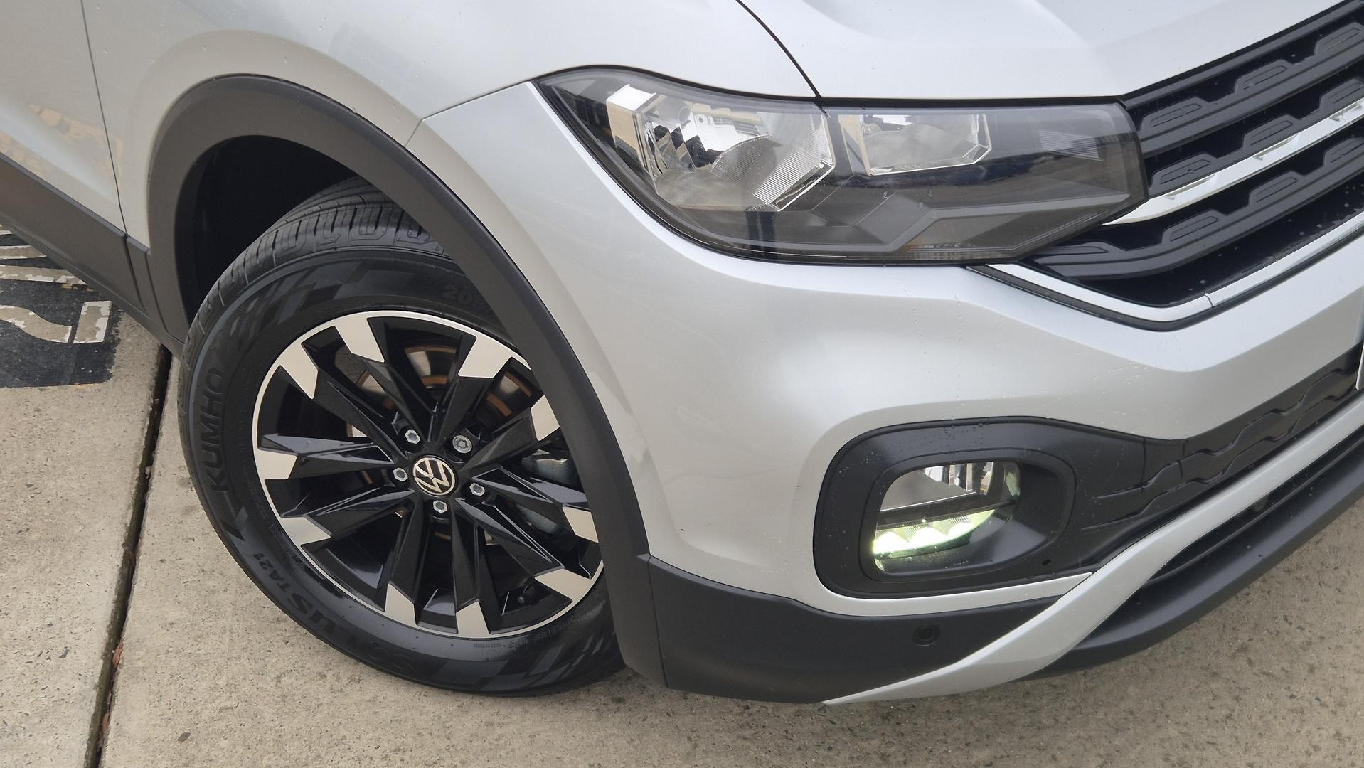 Volkswagen T-cross image 4