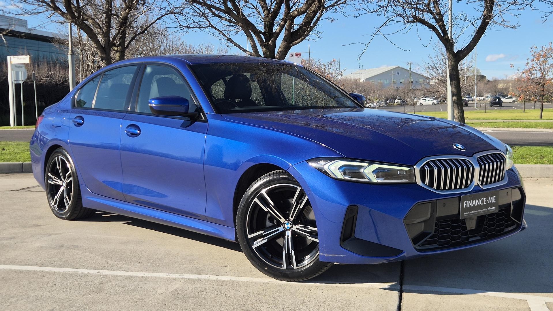 BMW 3 Series image 1