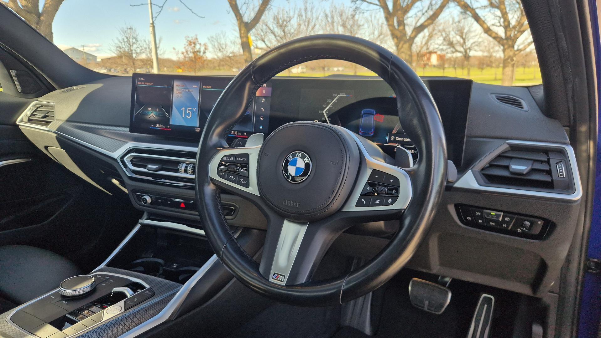 BMW 3 Series image 2