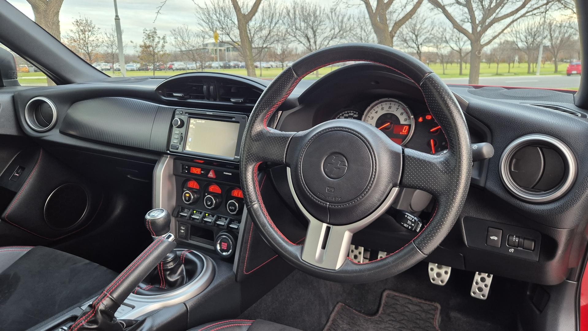 Toyota 86 image 2