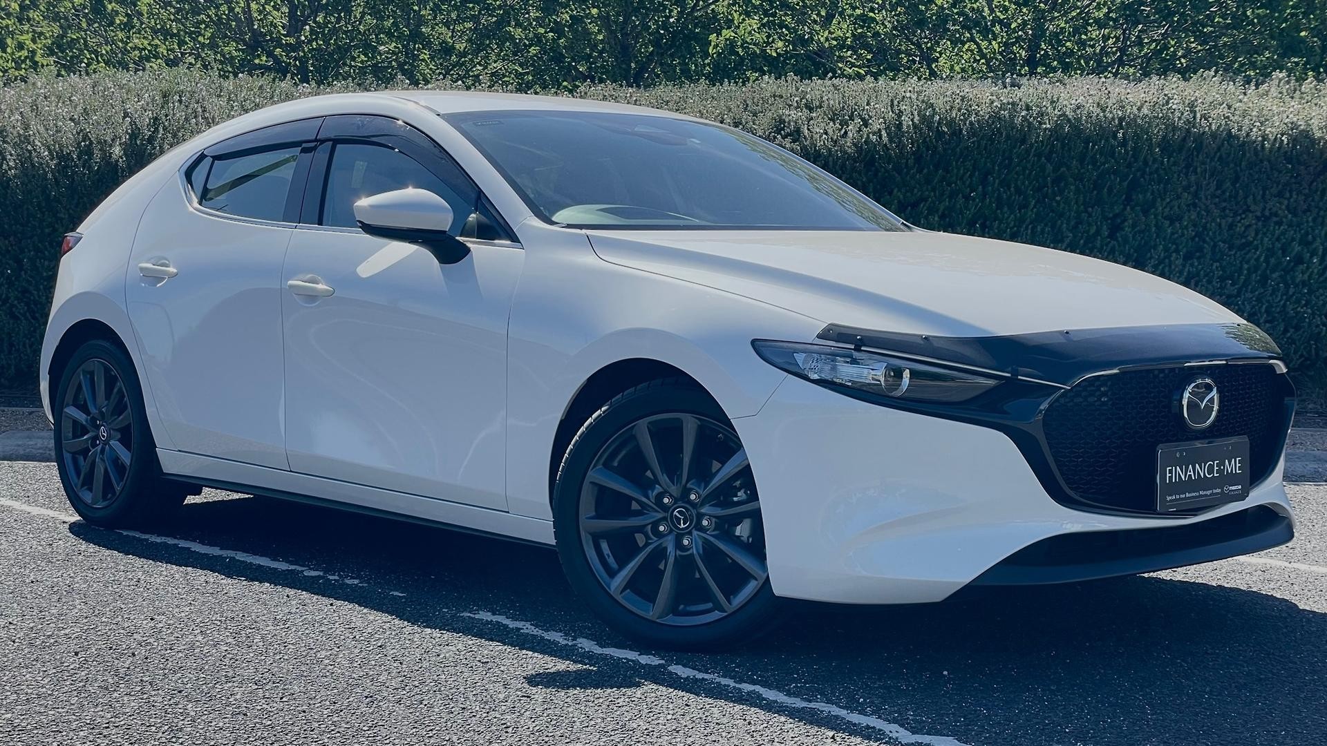 Mazda 3 image 1
