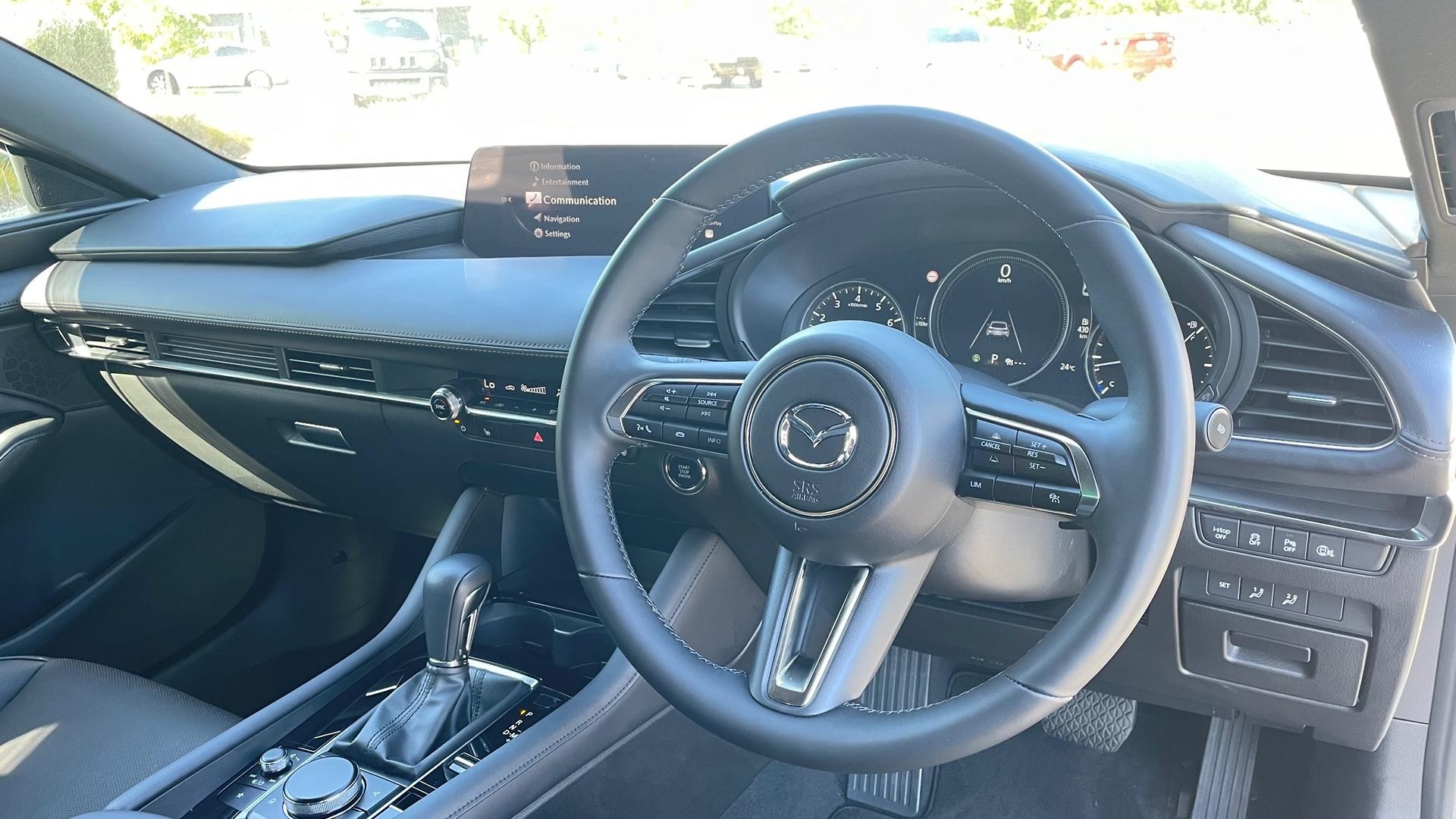 Mazda 3 image 3