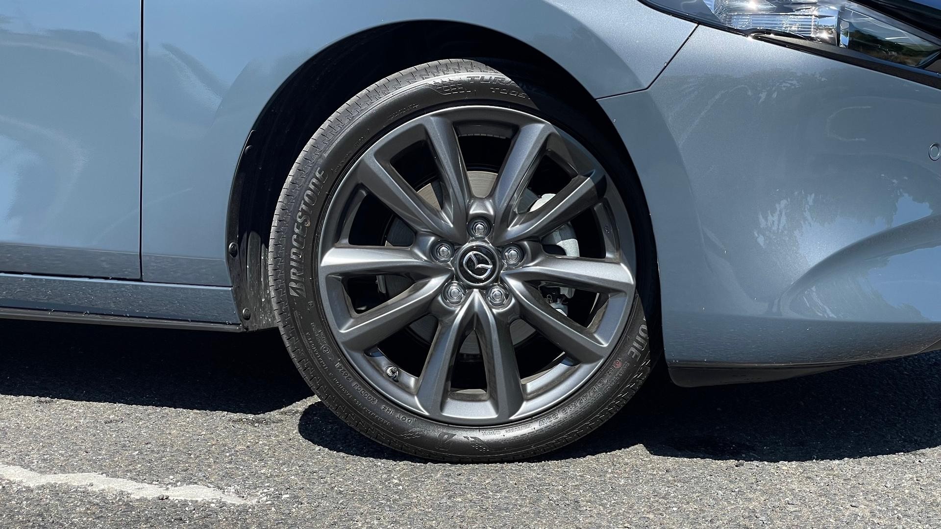 Mazda 3 image 4