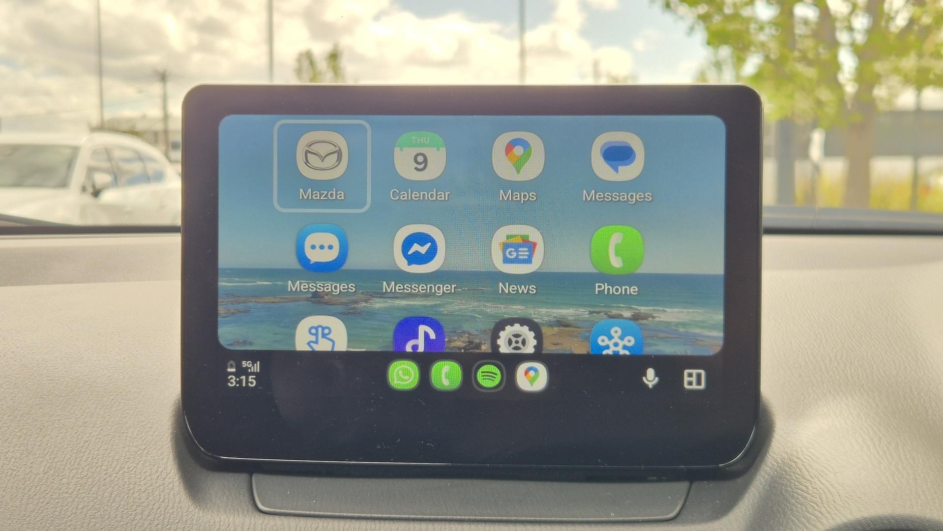 Mazda Cx-3 image 3
