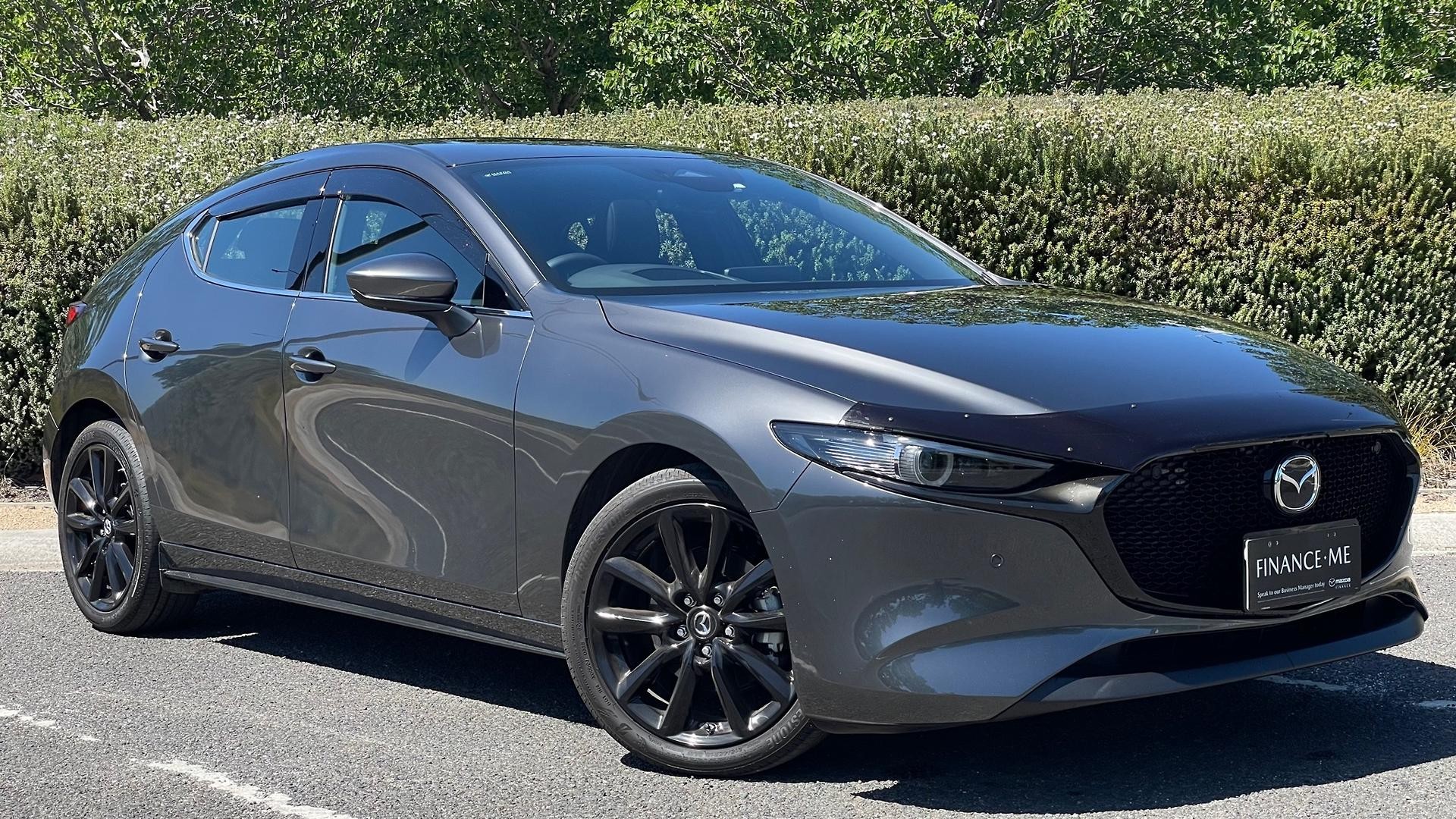 Mazda 3 image 1