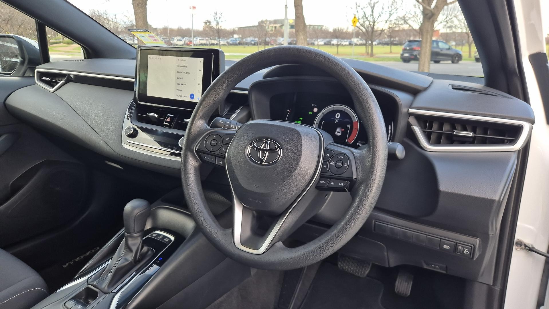 Toyota Corolla image 2
