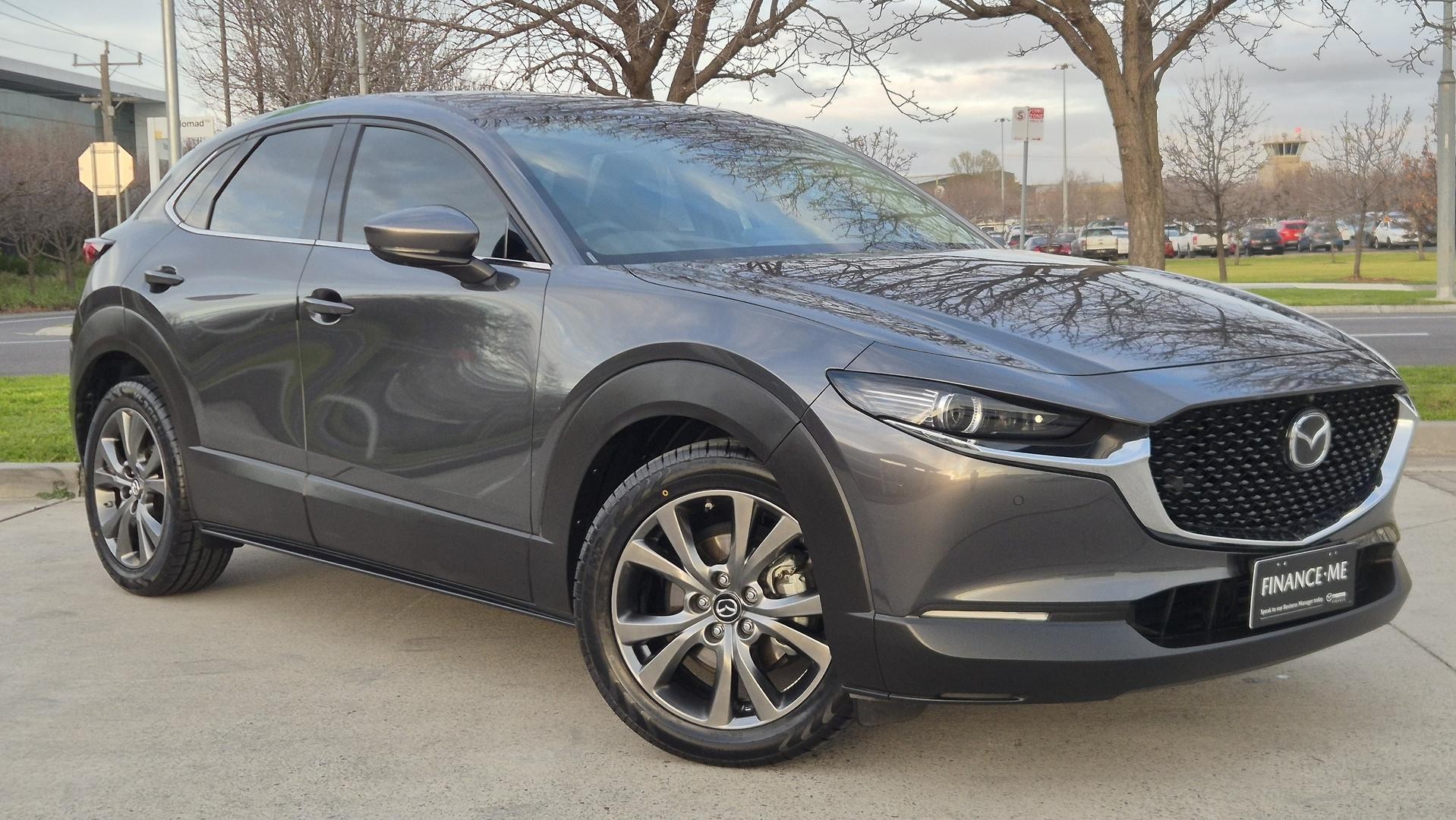Mazda Cx-30 image 1