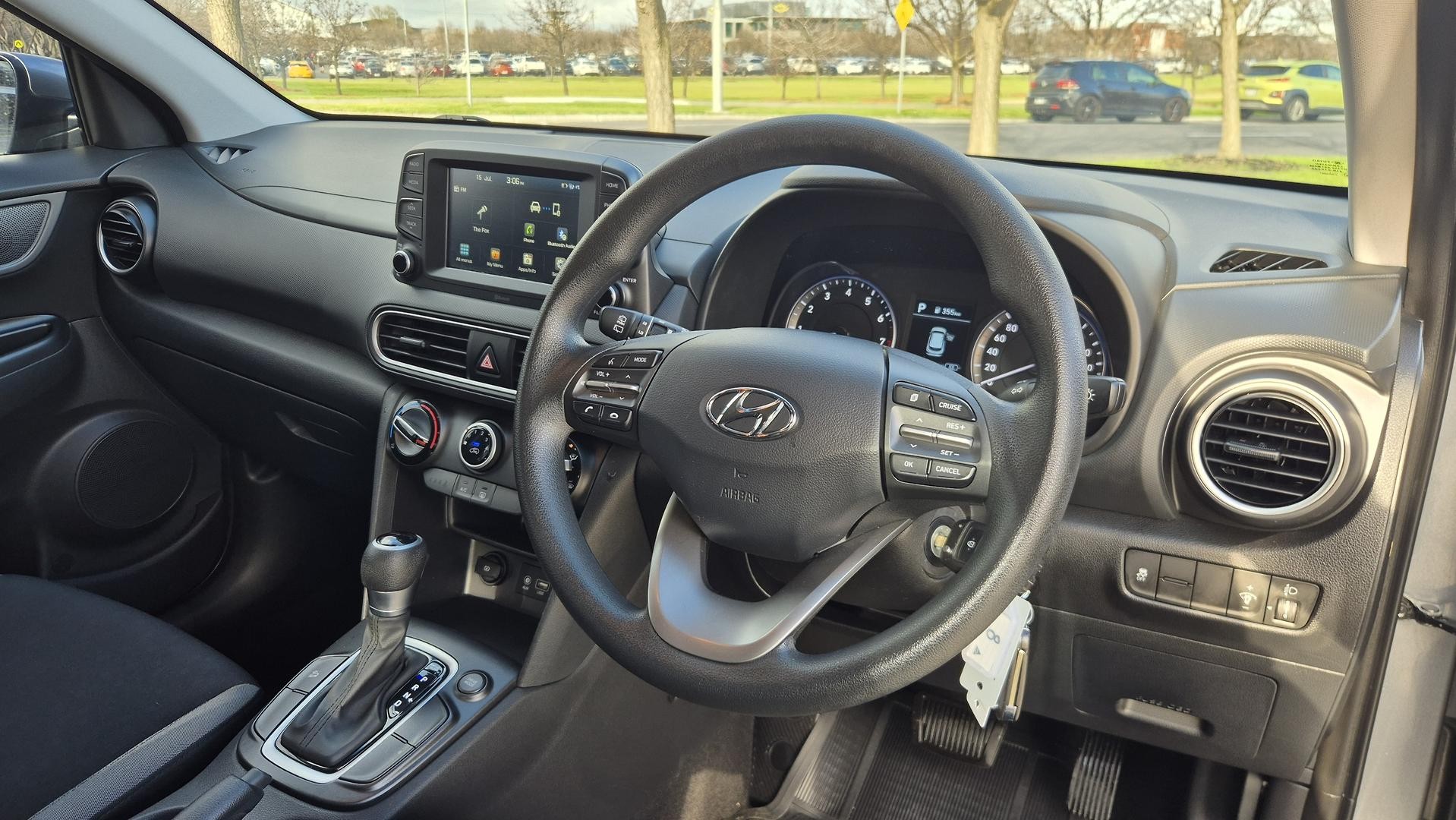 Hyundai Kona image 2