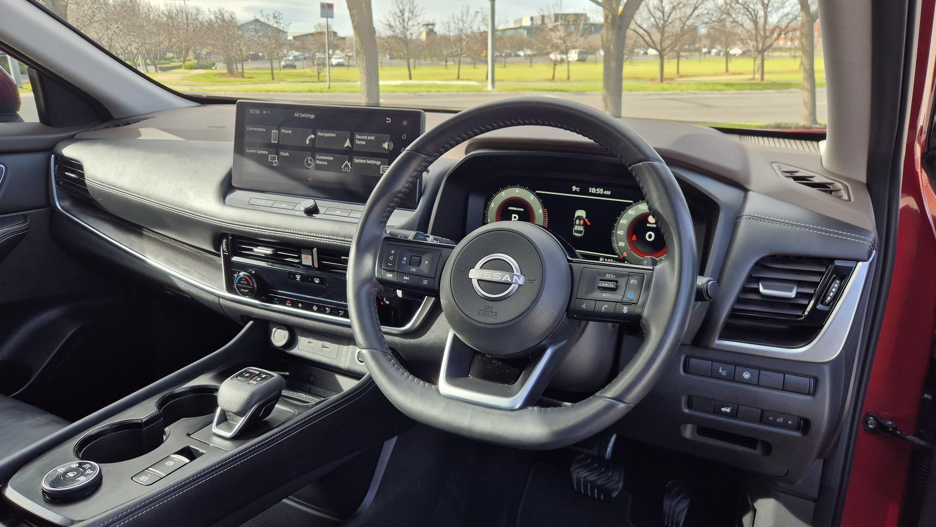 Nissan X-trail image 2